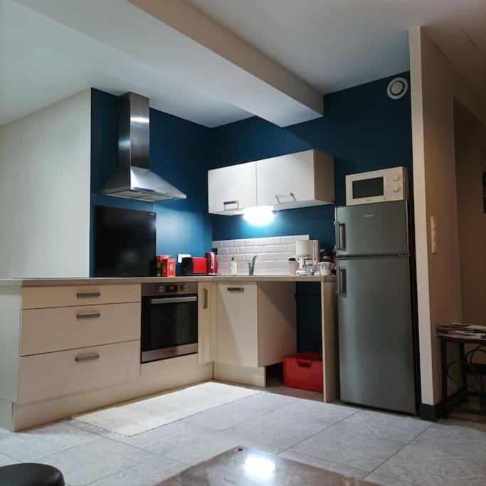 Апартаменты Appt 56M2 A 4Mn Du Palais Jacques Coeur. Бурж Экстерьер фото